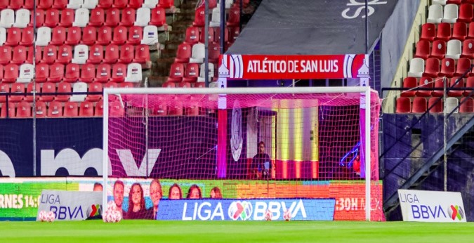 Canales y horarios para ver la Jornada 15 de la Liga MX