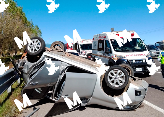 Se registra volcadura doble en la autopista México-Puebla a la altura de Texmelucan