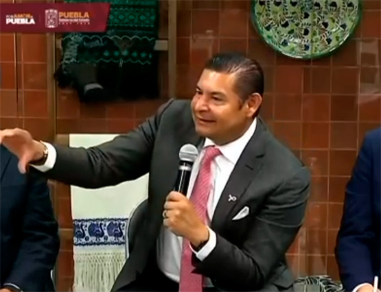 Promete Armenta convertir Valsequillo en Xochimilco poblano; adquirirá barcos 