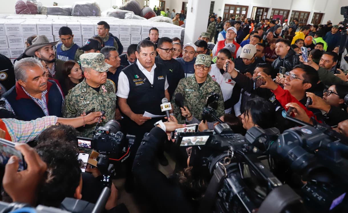 Puebla enfrenta tragedia en la Sierra Norte: 10 muertos y 30 mil afectados por lluvias
