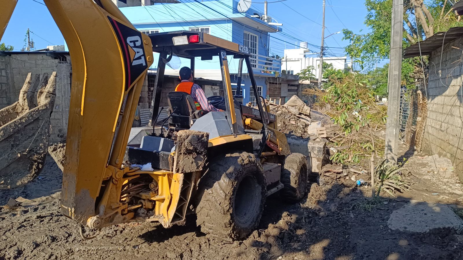Restablecen comunicación en Puebla tras lluvias extraordinarias en 29 de 32 localidades