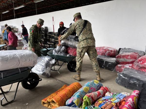 Más de 108 mil 200 apoyos entregados a damnificados: SEDIF