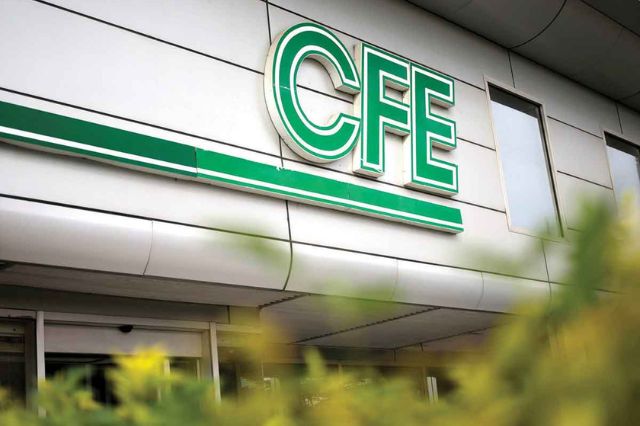 CFE revisa medidores y digitaliza sistema para control de energía en hogares