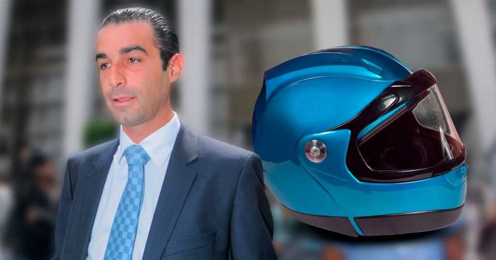 Cohen y el asesino del casco azul