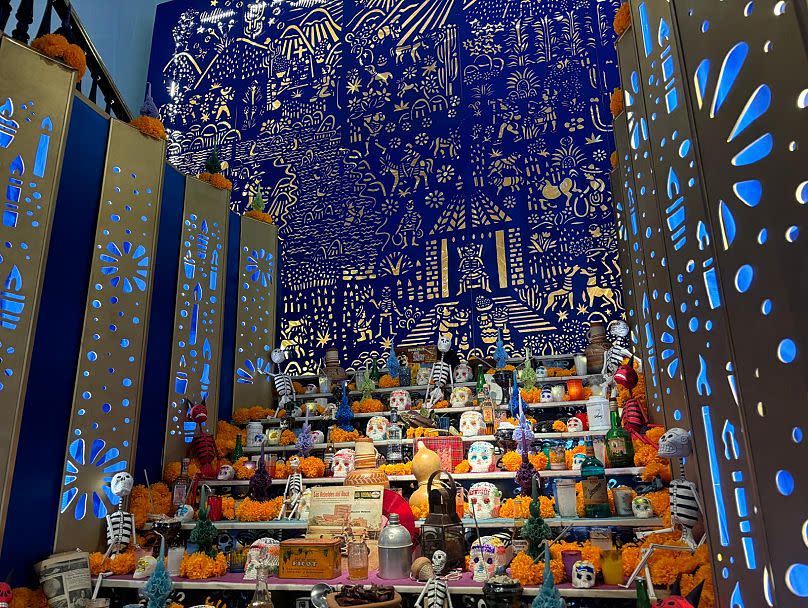 Europa honra el Día de Muertos con Altar monumental 