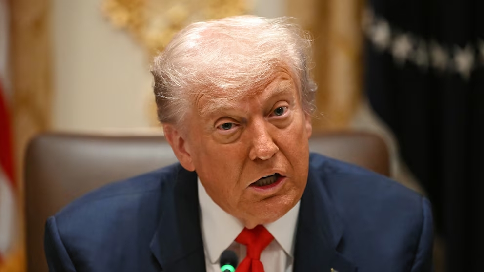 Donald Trump confirma suspensión permanente de solicitudes de asilo en EE.UU.