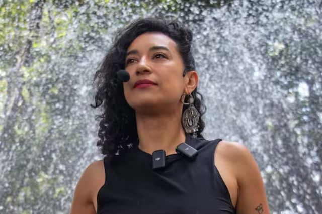 Denuncia Flor Amargo fraude en Amazon tras compra de cámara