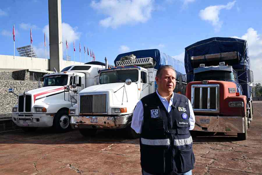 Envía la UNAM 60 toneladas más de ayuda humanitaria a Puebla