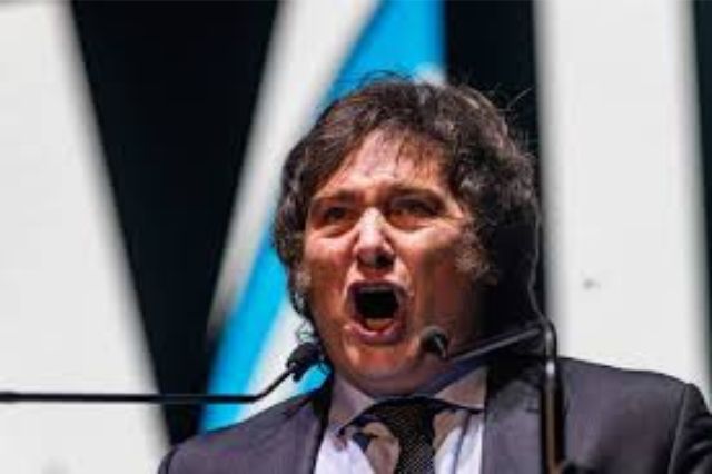 Javier Milei logra contundente triunfo en elecciones legislativas 2025