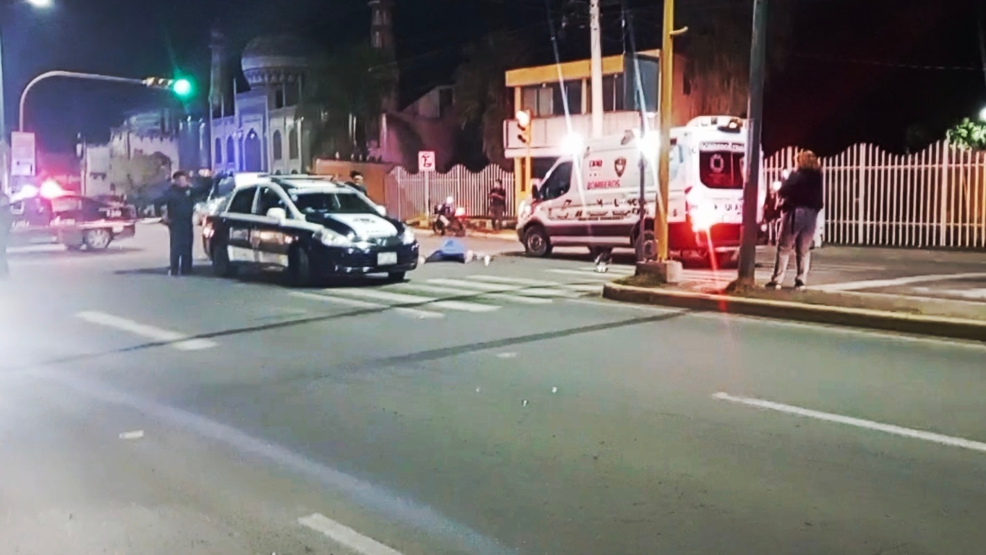 Un muerto y cuatro lesionados dejan accidentes de motociclistas en Tehuacán y Miahuatlán