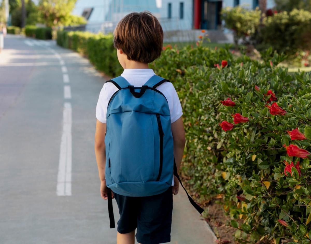 Niño de 5 años deambulaba solo en la carretera federal Puebla–Tehuacán