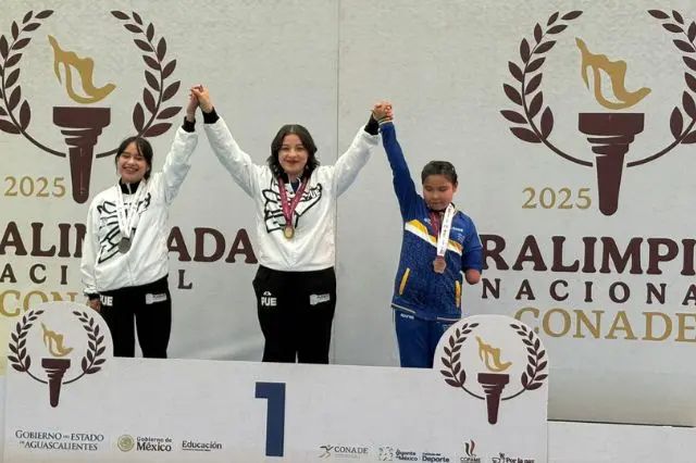 Oro y dos platas para Puebla en tenis de mesa de la Paralimpiada Nacional