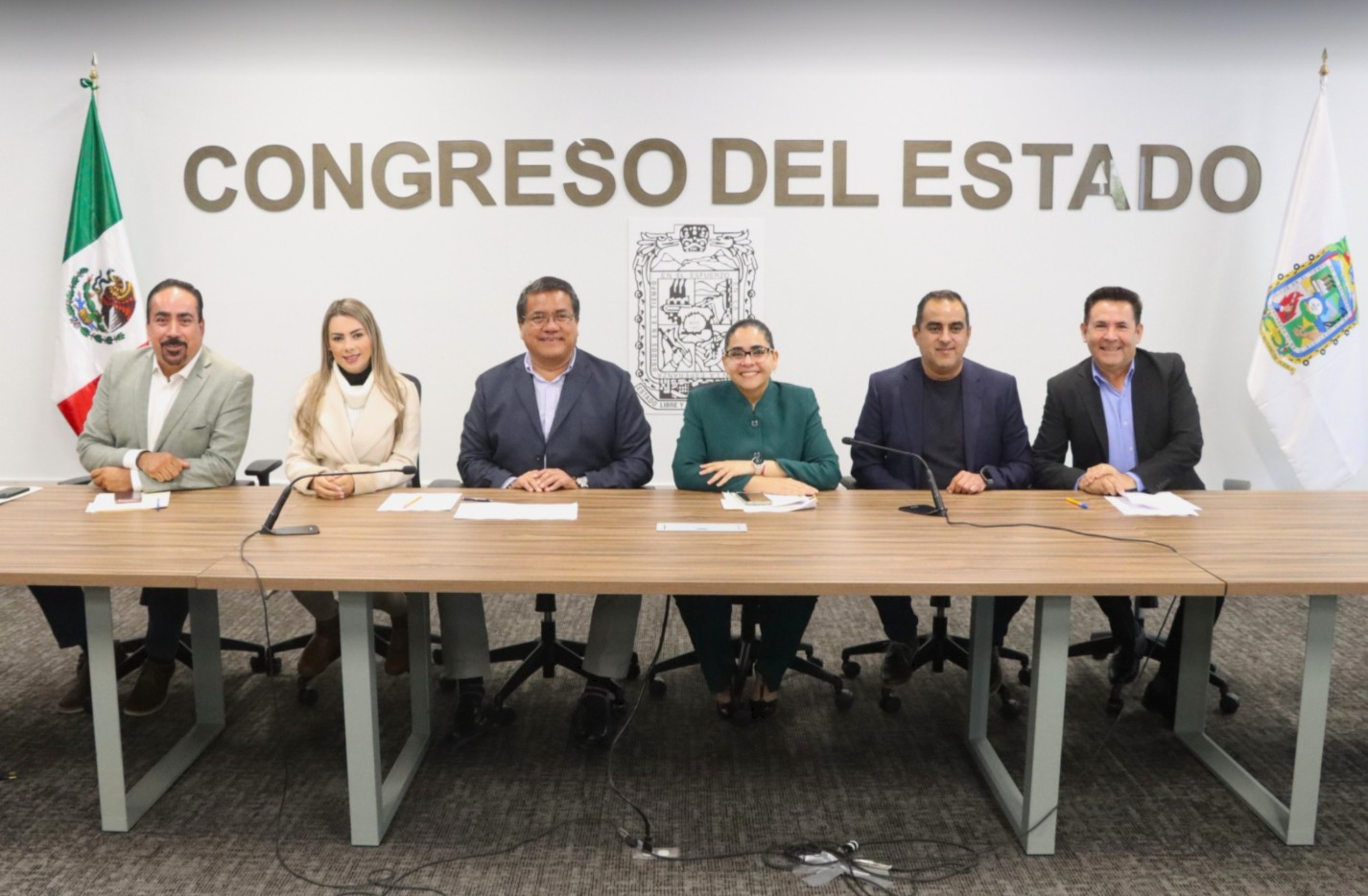 Avala Congreso del Estado de Pueblas donación de predios a dependencias estatales