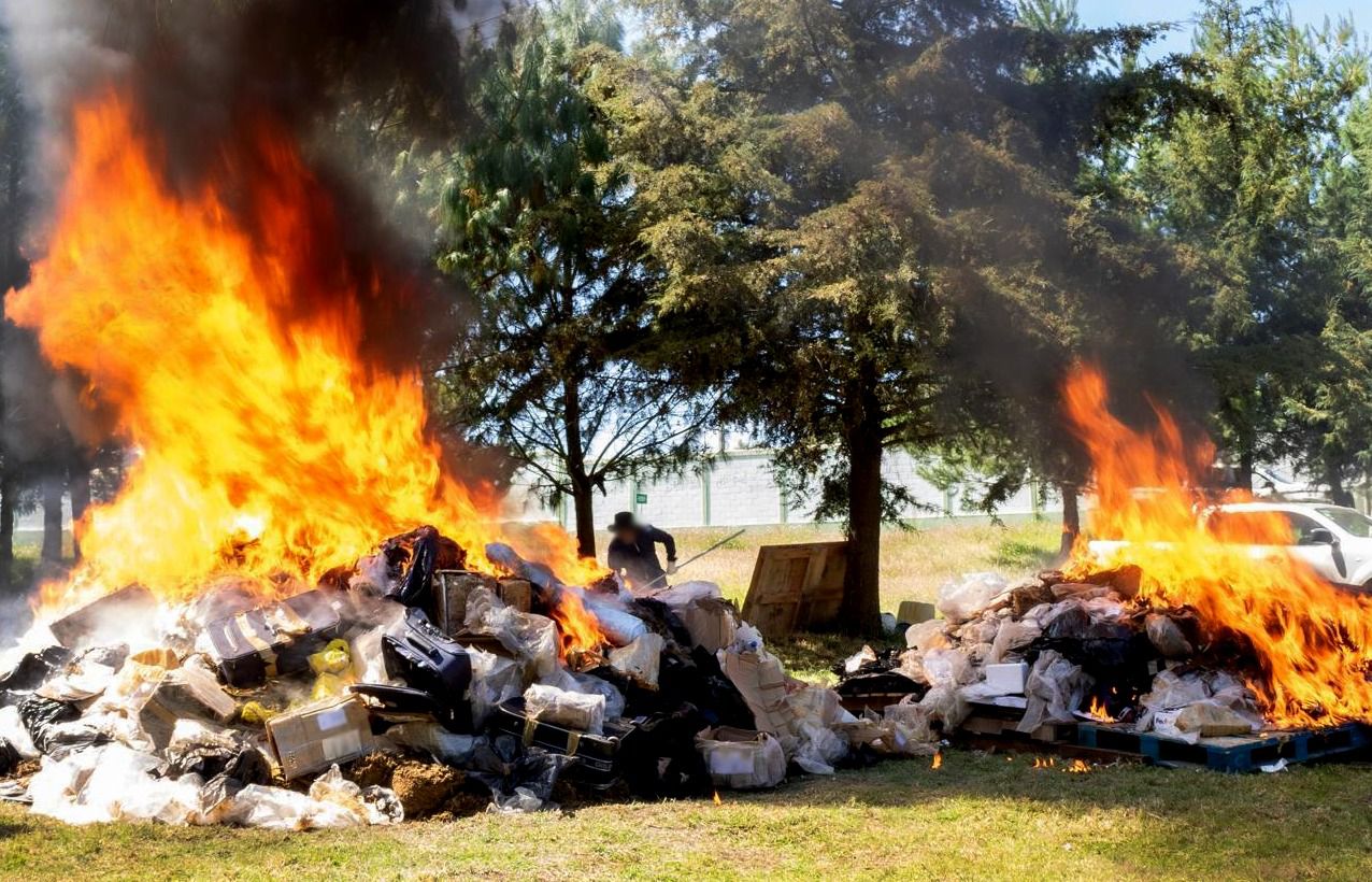 FGR destruye más de una tonelada y media de narcóticos en el Edomex