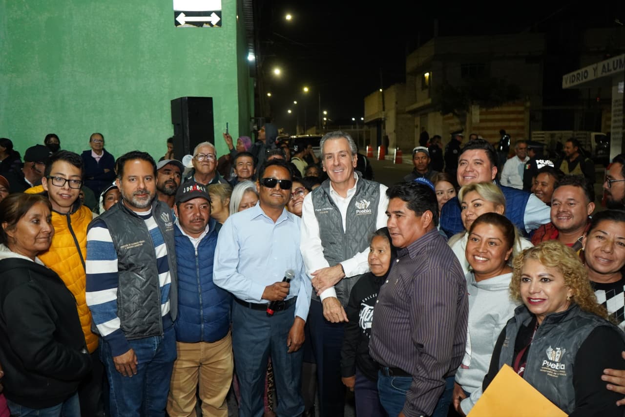 Lleva Chedraui tecnología LED a la colonia Santa Lucía con Puebla Brilla
