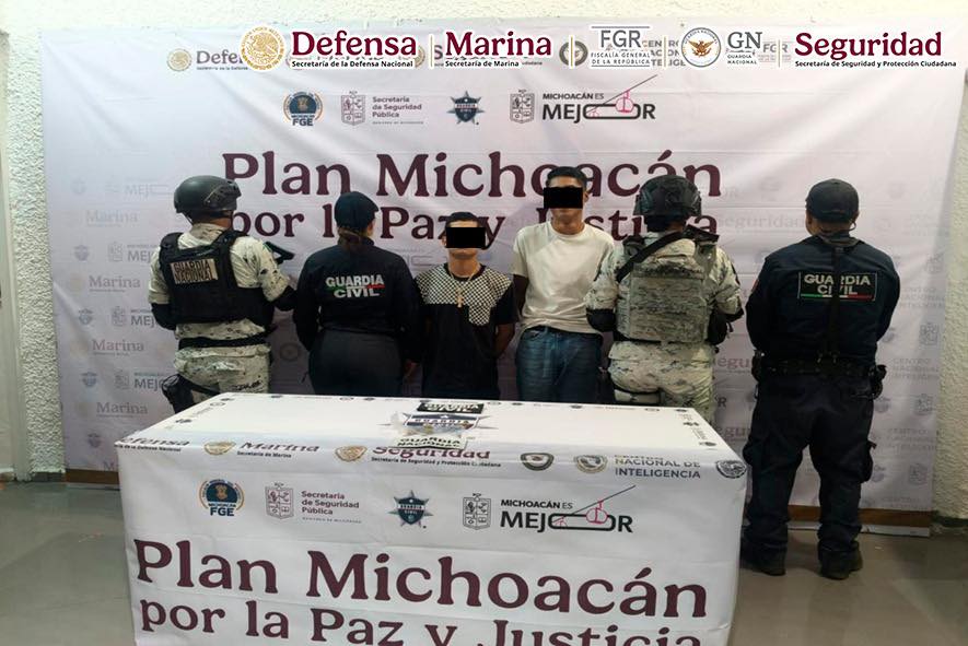 En Michoacán detienen a cuatro personas y aseguran artefactos explosivos