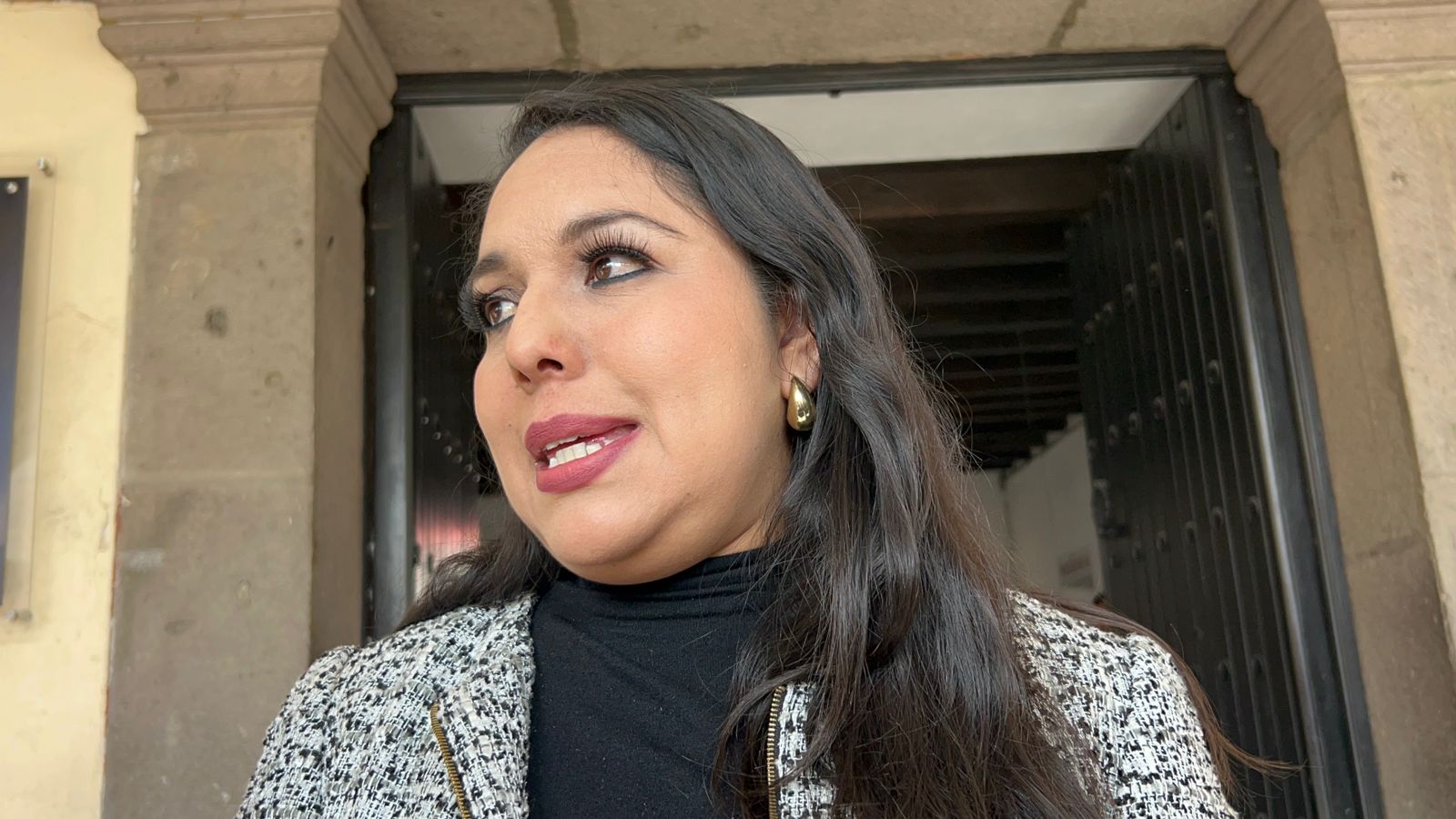 San Pedro Cholula destinará recursos a presidentes auxiliares para bacheo