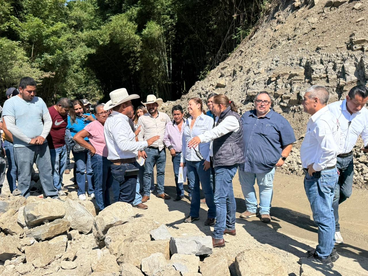 Bienestar llega a la Sierra Norte de Puebla a través del Programa de Obra Comunitaria