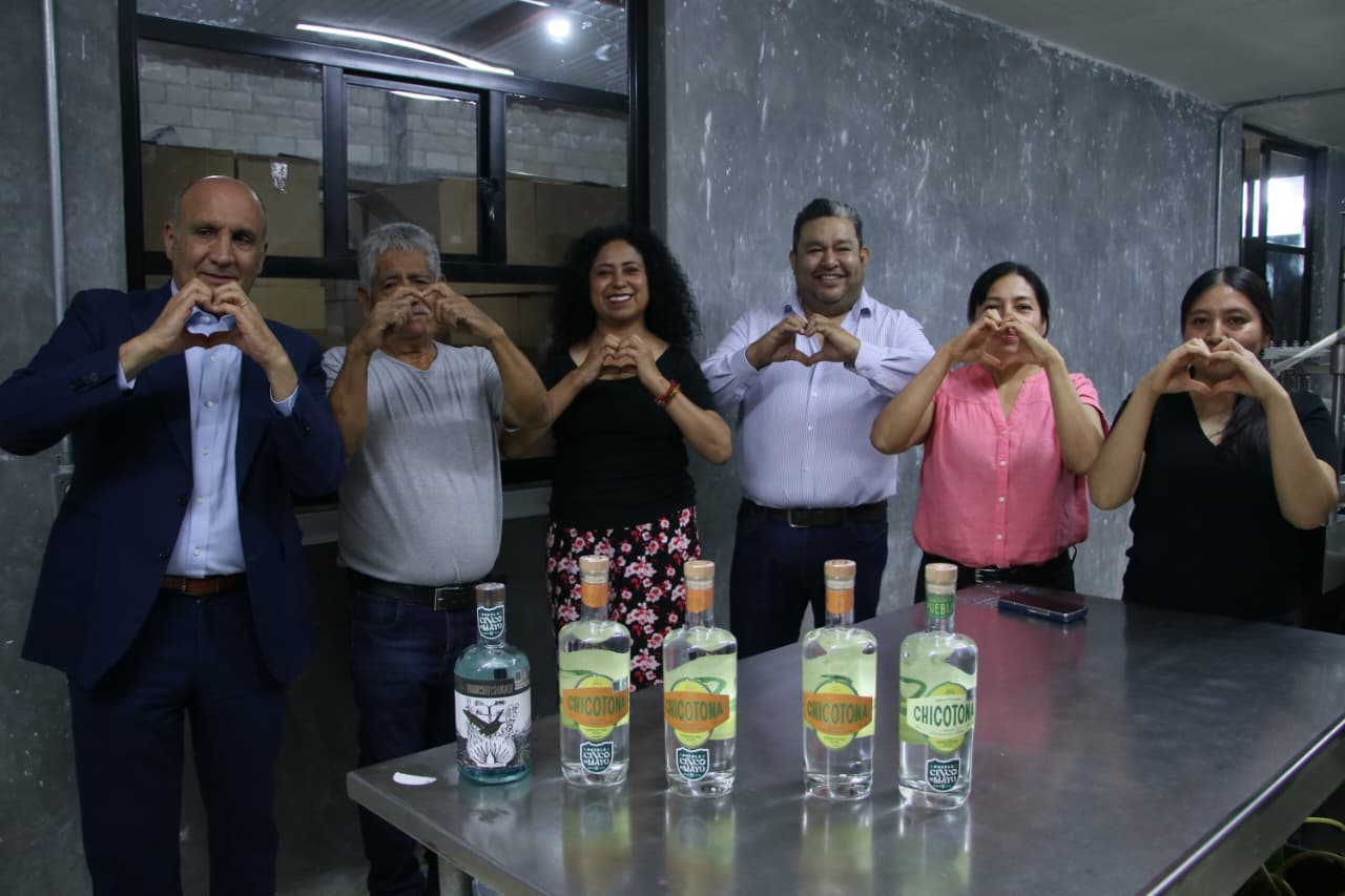 Mezcal artesanal Chicotona llegará a Nueva York