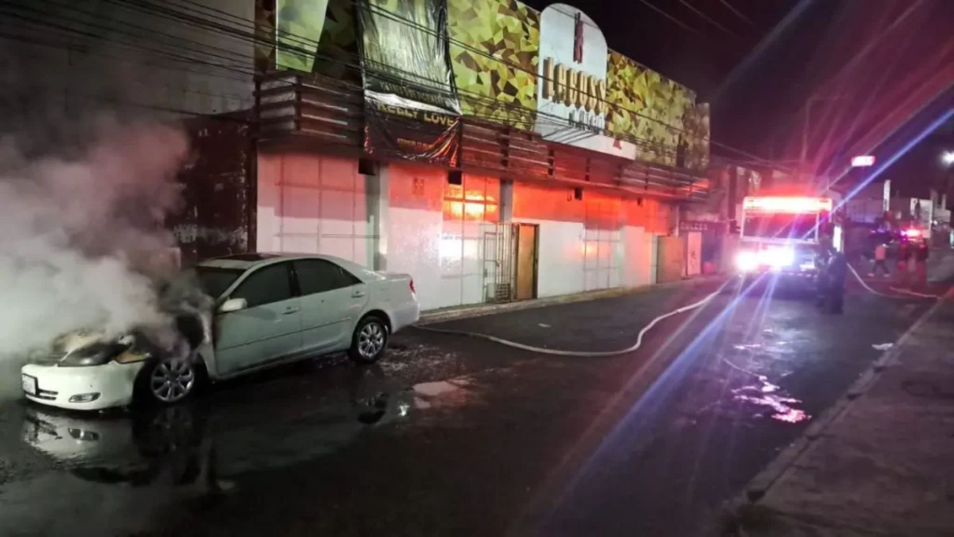 El Bar Lacoss se reabrió pese a sus antecedentes por trata de personas: SSC
