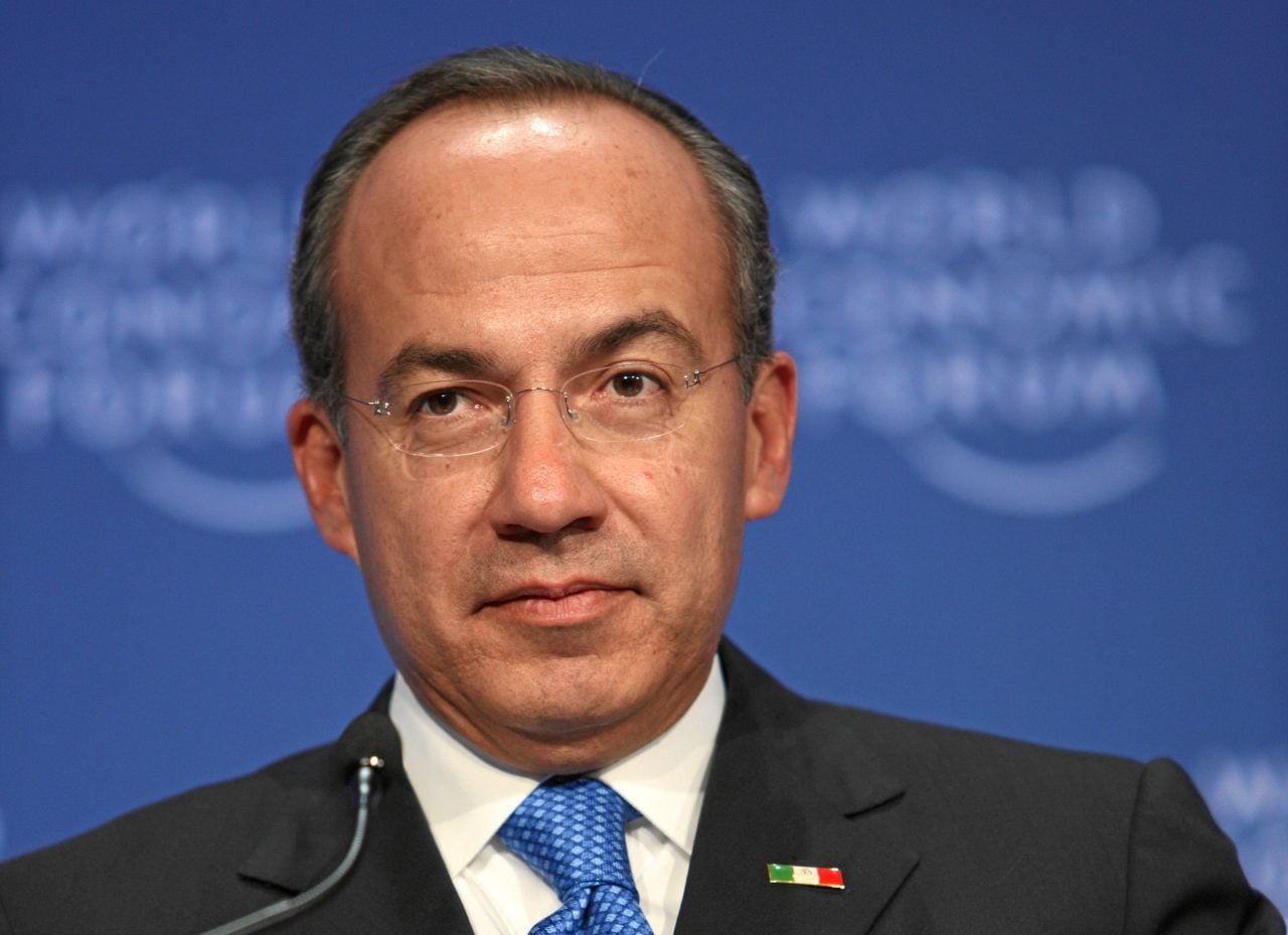 Felipe Calderón respalda la reforma del PAN y llama a recuperar los principios del partido