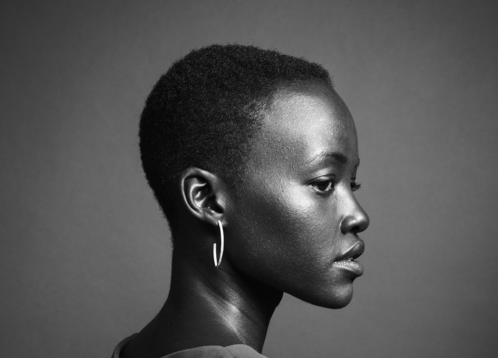 Lupita Nyongo revela que solo le ofrecieron papeles de esclava tras ganar el Óscar
