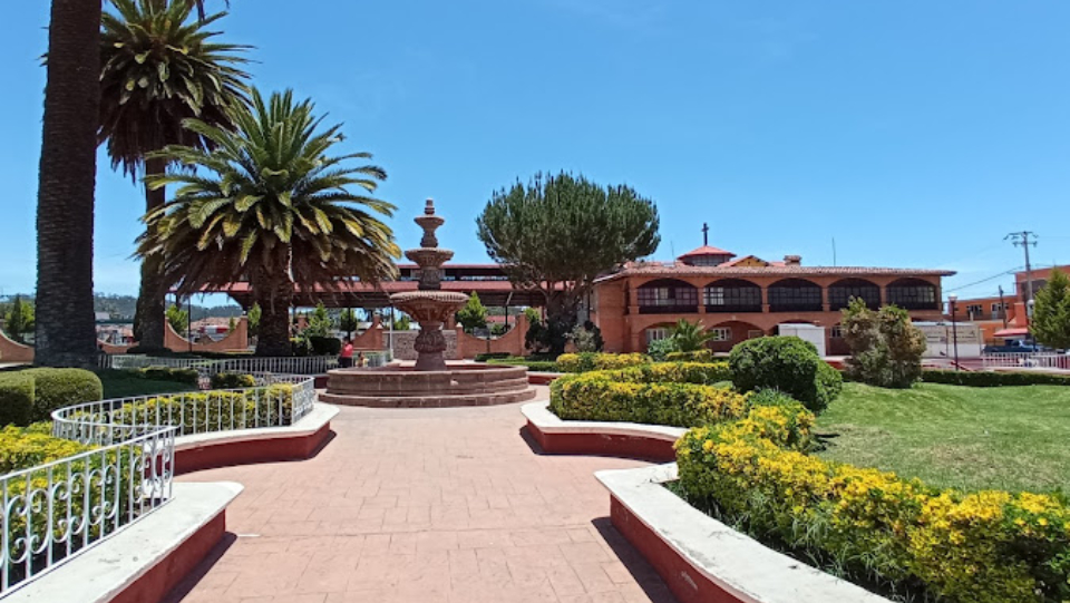 Trabajadores de Limpia denuncian despidos en Ahuazotepec por presunta falta de recursos