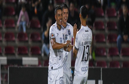 VIDEO Querétaro sorprende a Juárez y sueña con el Play-In