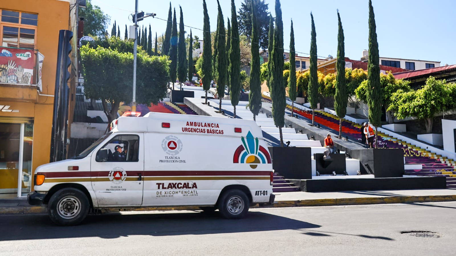 Atropellan a joven frente a las Escalinatas de Tlaxcala