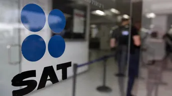 SAT emite recordatorio a contribuyentes para deducir gastos mensuales 