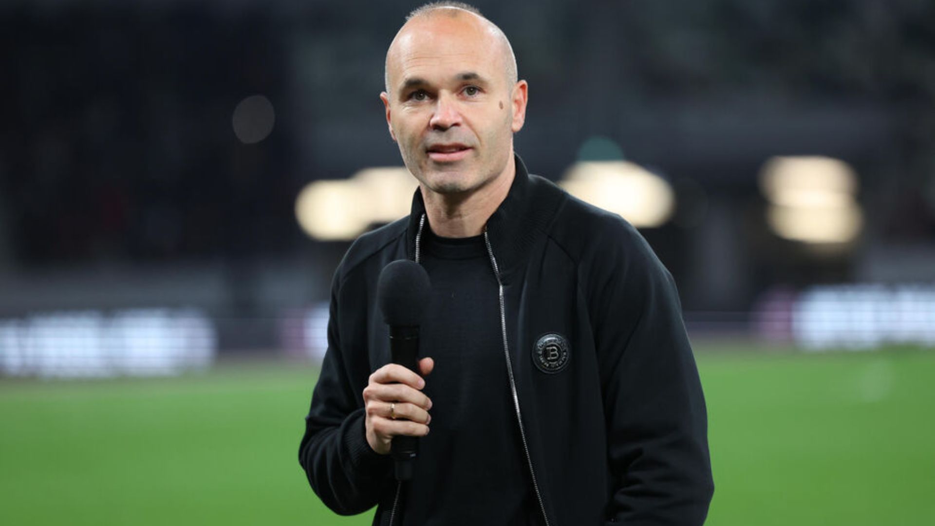 Gobierno de Perú señala al exfutbolista, Andrés Iniesta, por presunto fraude