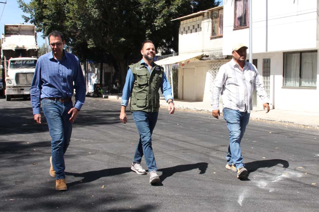Supervisa Gobierno de la Ciudad rehabilitación vial en la colonia Fovissste San Roque