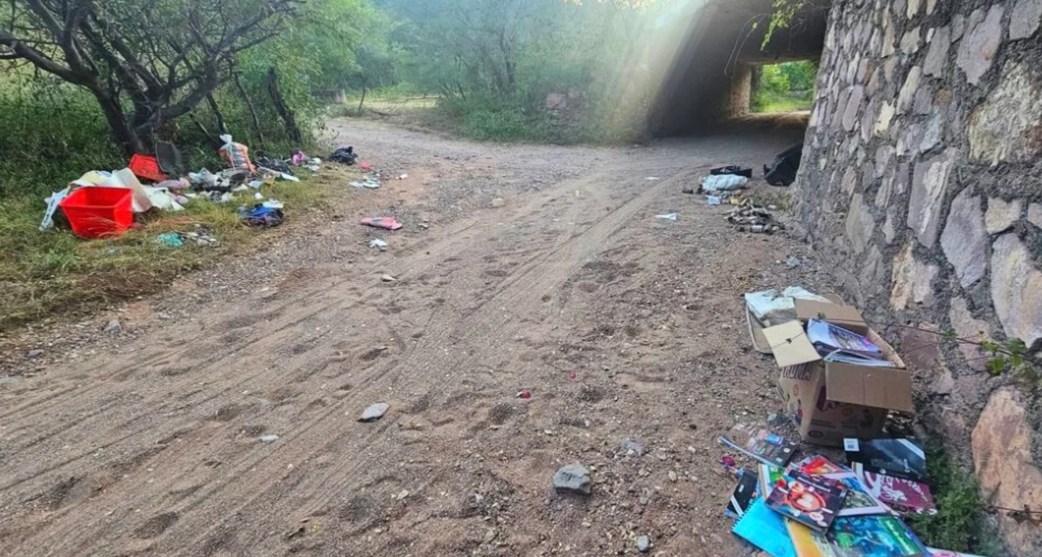 Detectan basurero clandestino en Piaxtla 