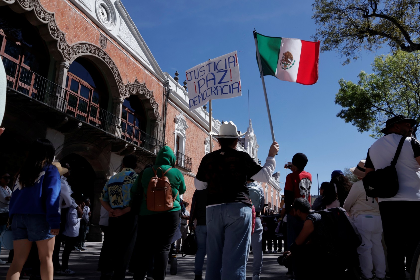 Tlaxcaltecas se sumaron a marcha nacional de la Generación Z