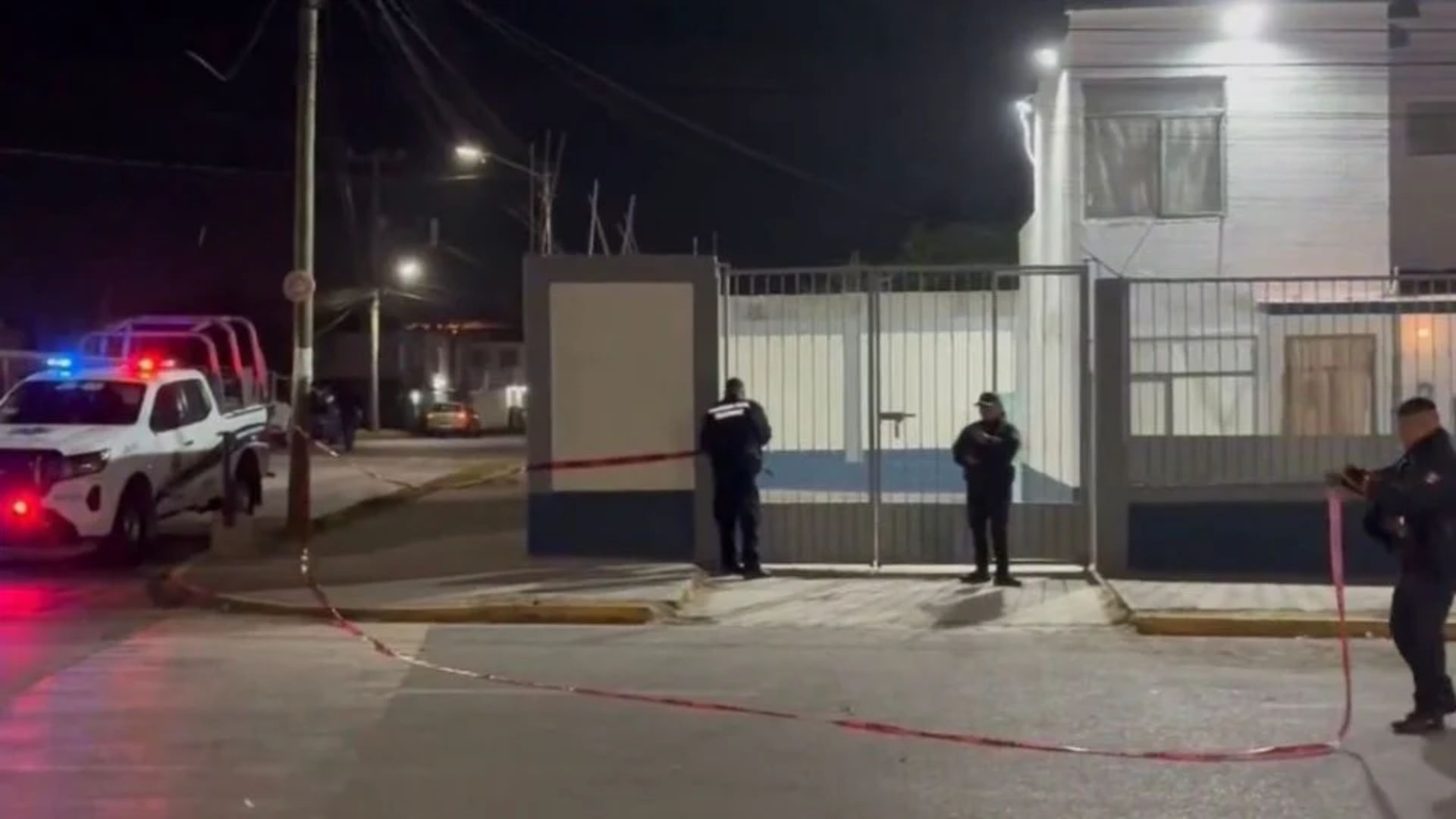 Tras una pelea entre 2 policías del Edomex, uno de ellos murió y el otro fue herido