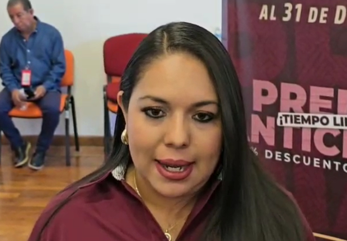 Tonantzin Fernández gestiona módulos de maquinaria para pavimentar más calles