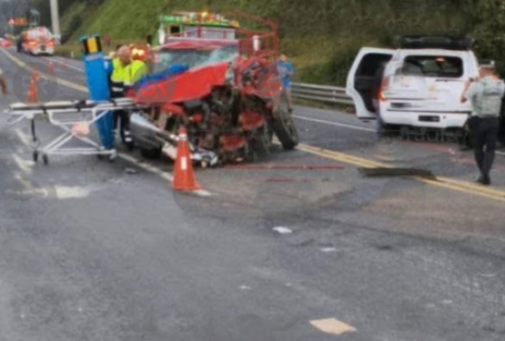 Choque múltiple provoca cierre en ambos sentidos de la México–Tuxpan