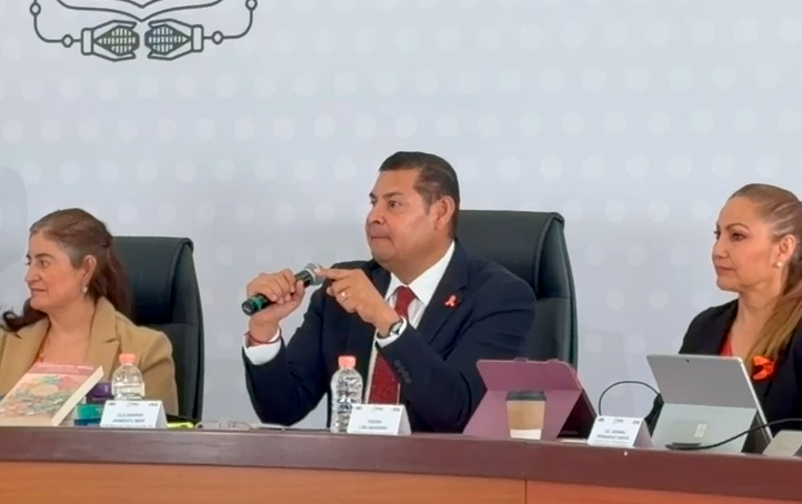 Baja más de 45% feminicidios y trata de personas en Puebla; Armenta pide al PJ agilizar casos