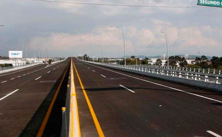 Armenta anuncia con Volkswagen nuevo acceso a la autopista México-Puebla 