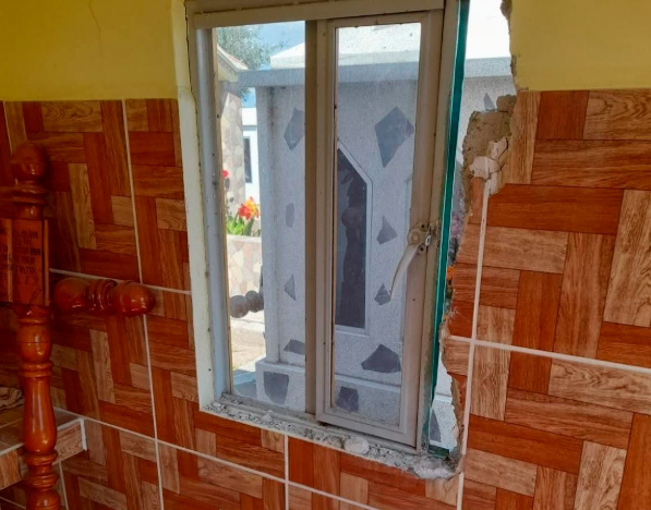 Tratan de robar en tumbas del panteón municipal en Rafael Lara Grajales 