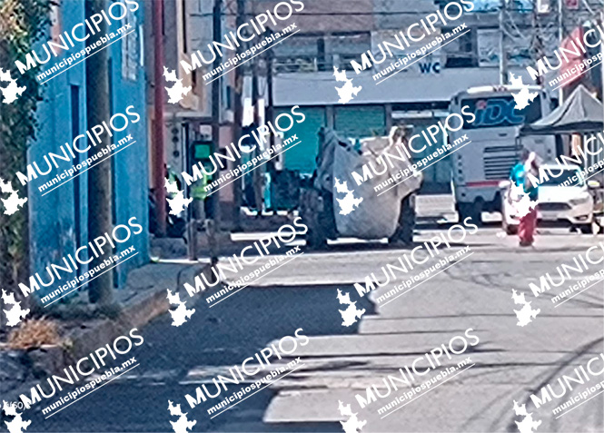 Recolectores de basura en Texmelucan ahora usan camionetas y dejan caballos 