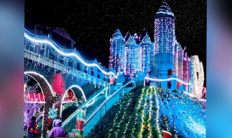 Ven a vivir una mágica navidad en Noelandia