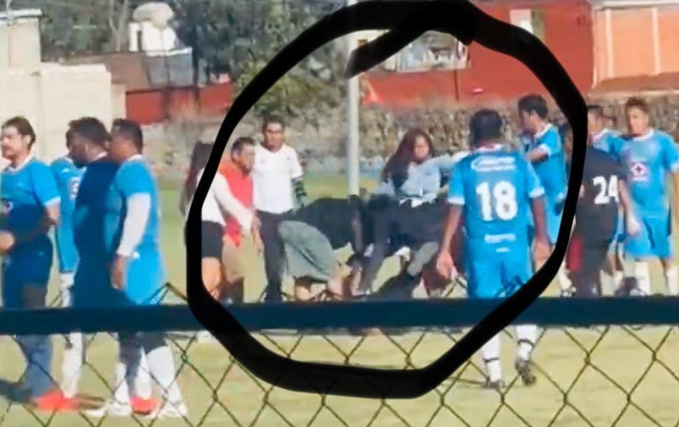 Otra batalla campal en el futbol llanero de Atlixco