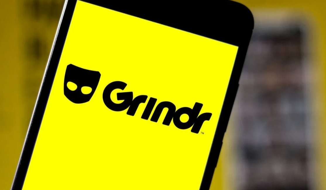 La app de citas Grindr facilitará el acceso a autopruebas de VIH para sus usuarios 