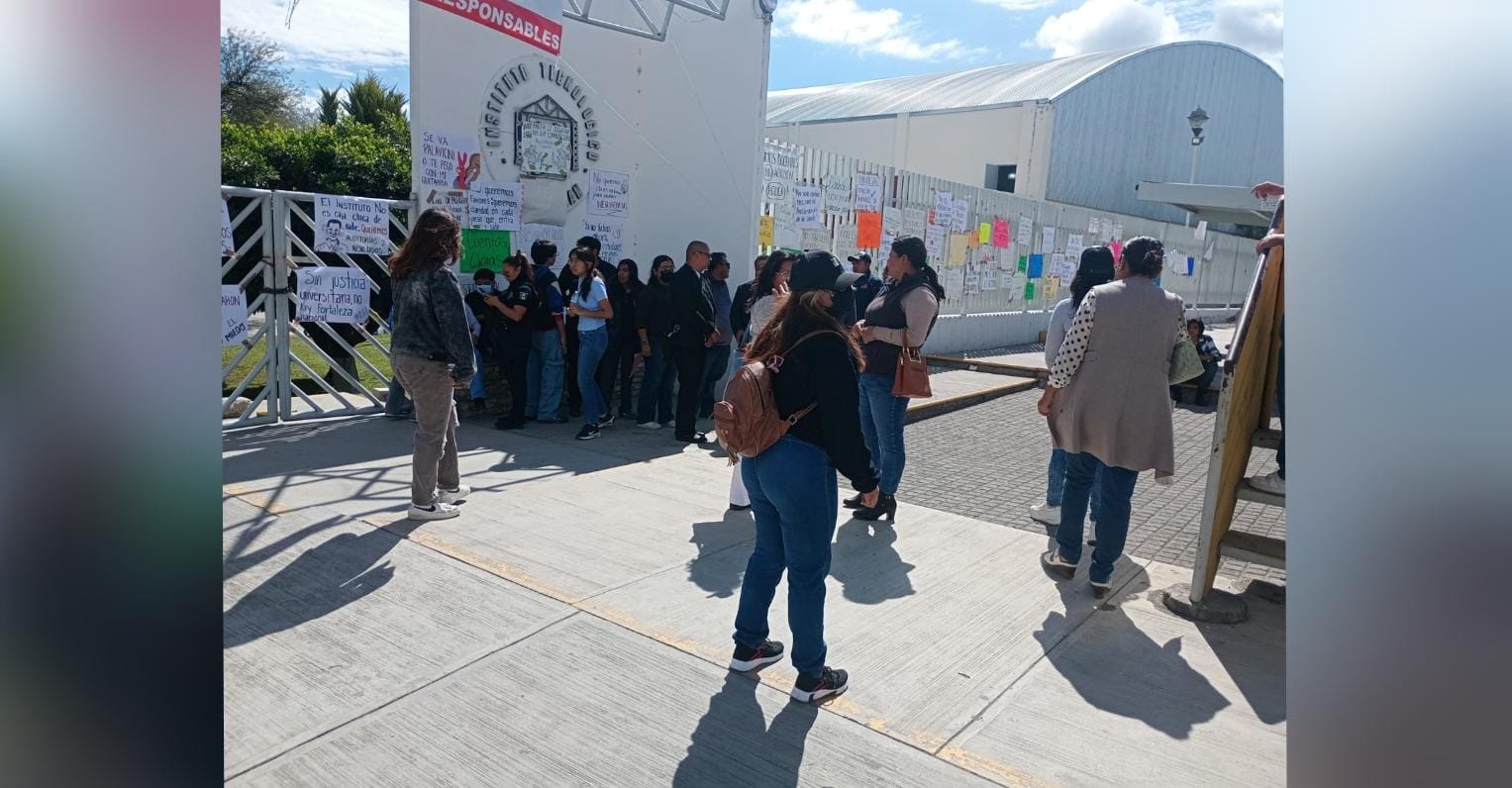 TecNM se niega a destituir a director del Tecnológico de Tehuacán y a entregar acta de no represalias a los paristas
