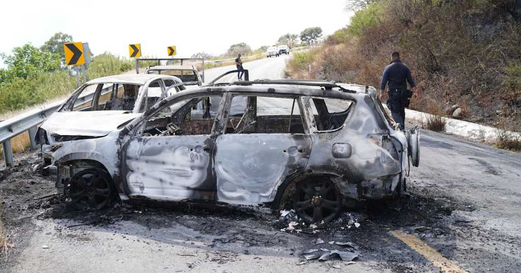 Regresó la guerra a Michoacán