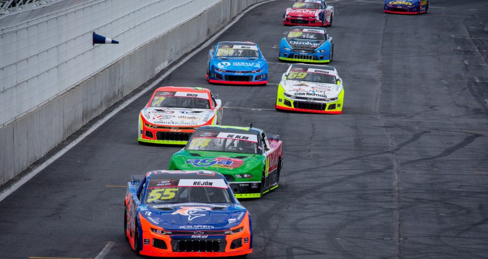 Tres pilotos pueden ser por primera vez campeones de NASCAR México Series