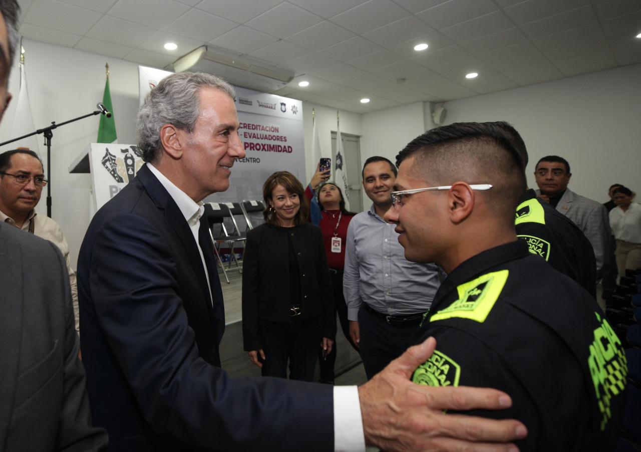 Inaugura Chedraui ceremonia para el curso de acreditación de aspirantes a instructores policiales