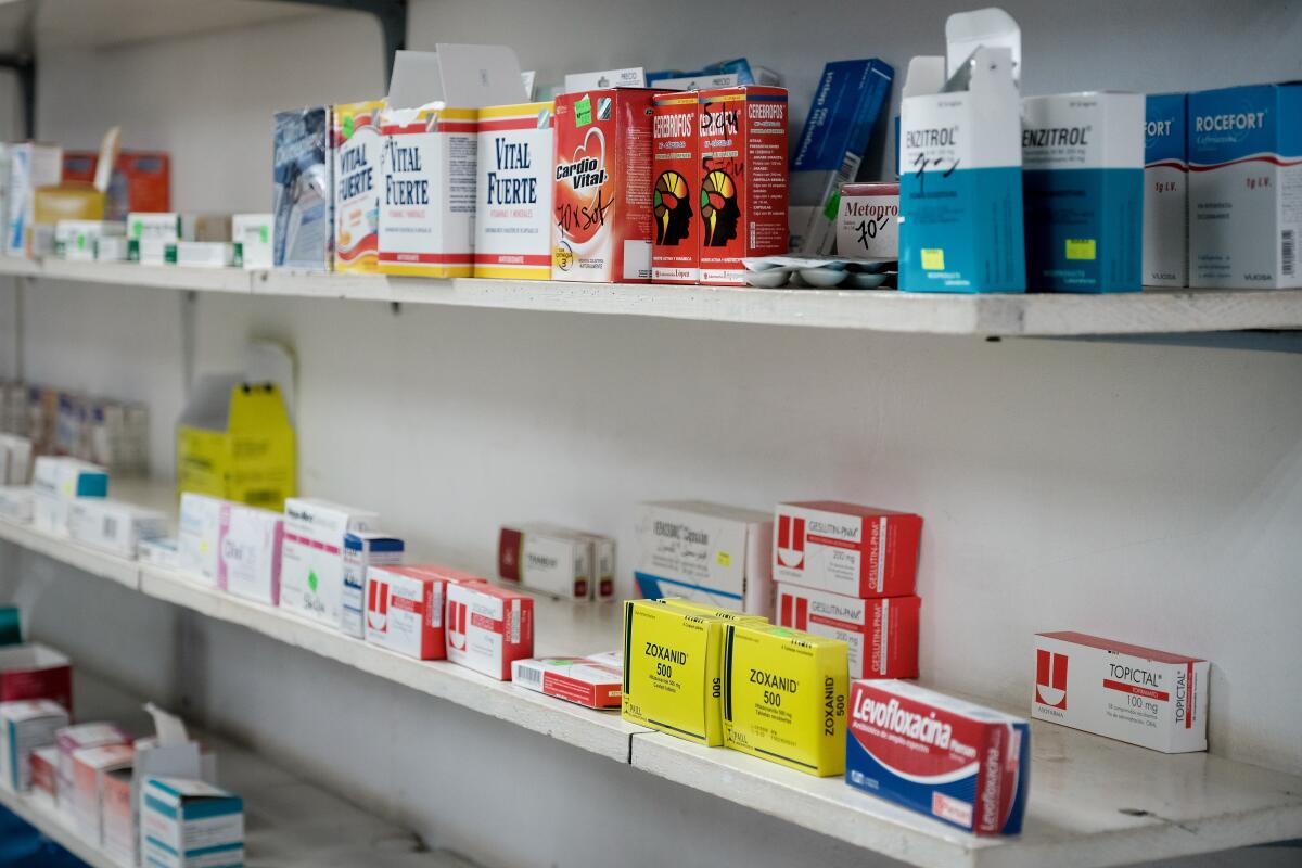 Gobierno federal asegura 96% de abasto de medicamentos en 2025