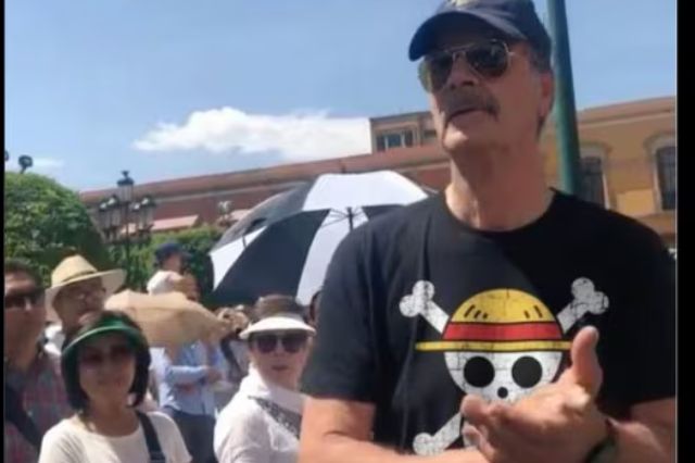 Fox marcha con Generación Z y usuarios cuestionan su presencia en protesta
